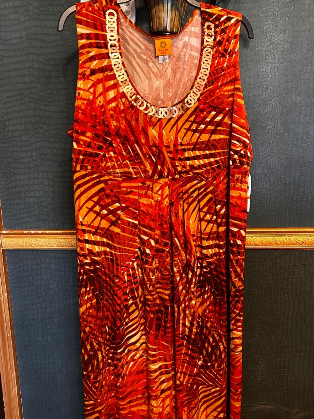 Fire hot colors of red, orange and gold!   Plus size 3x Ruby road